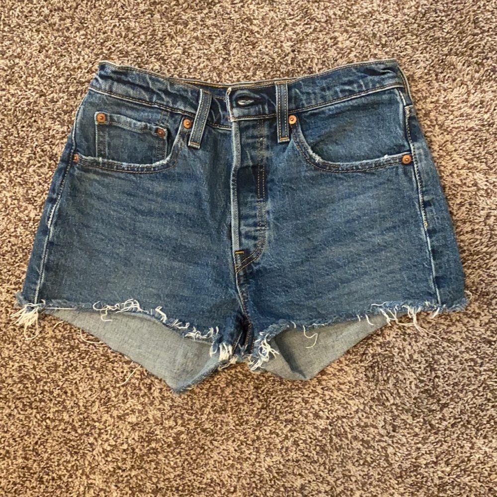 Levi’s high waisted 501 shorts